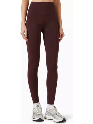 Vuori Alltheform Cepli Tayt, Rahat & Şık, Destekleyici Tasarım