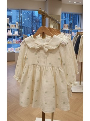 Kidzes Kız Çocuk Kalp Desenli Yakası Fiyonklu Düğme Detaylı Müslin Elbise