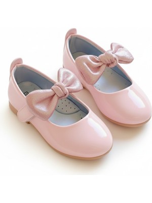 Kız Çocuk Beyaz Rugan Fiyonklu Kaydırmaz Taban Babet