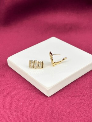 Calista Aksesuar 14K Altın Renkli Taşlı Merdiven Şekilli Gold Küpe