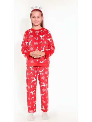 Dofi Kız Çocuk Geyik Desenli Kırmızı Süpersoft Pijama Takımı – Yumuşacık ve Canlı Renkler