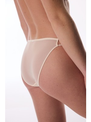 Penti Bej Broderie Slip Külot