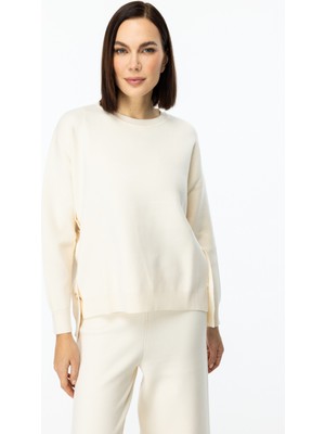 On Kadın Oversize Uzun Kol Minimalist Kazak - Günlük Kullanım Için Ideal