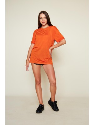 Comstar Kadın Kol Katlı Yırtmaçlı Salaş Oversize Tshirt