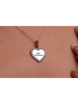Silvesra 925 Ayar Gümüş Kişiye Özel Yazılı Kalp Kolye – Sevgiliye Özel