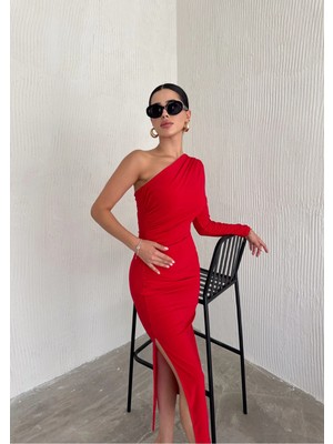 Qutta Kadın Tek Kol Yanı ve Omzu Büzgülü Drapeli Uzun Kol Elbise