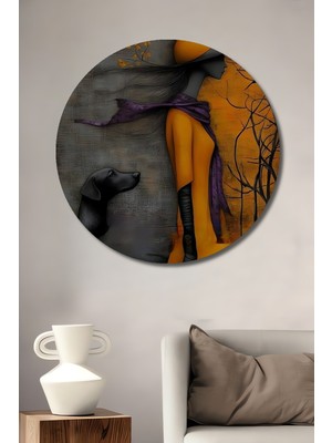 Teona Ahşap Sarı Elbiseli Kadın ve Siyah Köpek Yağlı Boya Görünümlü Dekoratif Ahşap Tablo Yuvarlak Duvar Tablosu
