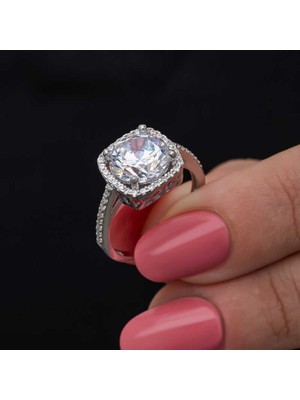 Gumush Gümüş Kare Montür Tek Taş Kadın Yüzük