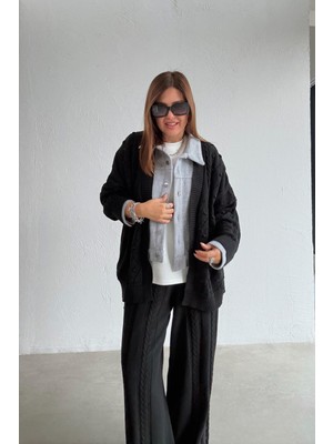 Siyah Gömlek Detaylı Triko Ceket Pantolon Takım