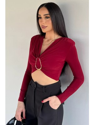 Gülseli Kadın V Yaka Büzgülü Gold Toka Detaylı Crop Top Bluz P-00020149