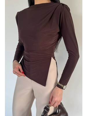 Gülseli Kadın Bel ve Omuz Büzgülü Vatkalı Bluz P-00020148