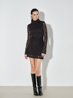 Soulife Dik Yaka Dantelli Büzgülü Mini Elbise