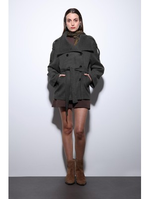 Antioch Antrasit Dik Yaka Kruvaze Kadın Kaban