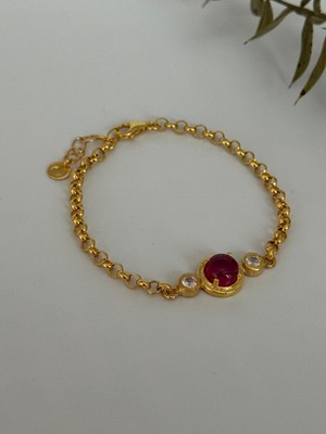 Duran Takı Yakut Taşlı Gümüş Bileklik