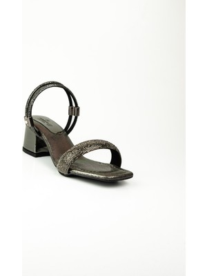 Minican 50 Platin Taşlı Kız Çocuk Abiye Ayakkabı