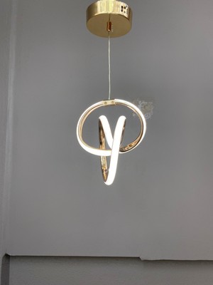 Yüksek Aydınlatmalı Imza Model Gold Kaplama Sarkıt Modern 3 Renk LED Avize