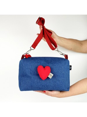 Woodycord El Yapımı Kırmızı Kalp Detaylı Kot Kutu Çanta