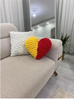 Home Taraftar Kalp Yastık – Takım Renklerinde Dekoratif Yastık / Galatasaraylı Yastık