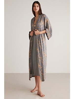 Kadınlar İçin Lux Mood Düz Desenli Sabahlık Takım Yumuşak Dokulu Viskoz Kumaş