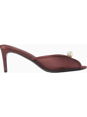 Black Suede Studio Sadie 65 Bordo Tül-Saten Inci Detaylı, El Yapımı Zarif Mule Sandalet