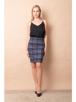 Jument Yüksek Bel Diz Üstü Hafif Likralı Şık Kumaş Kalem Etek-Lacivert Ekose