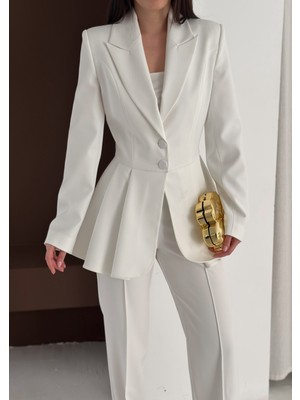 Vuntal Volanlı Blazer Ikili Pantolonlu Takım