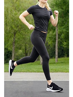 Nike Revolution 7 FB2208-003 Unisex Kadın Erkek Koşu Ayakkabısı