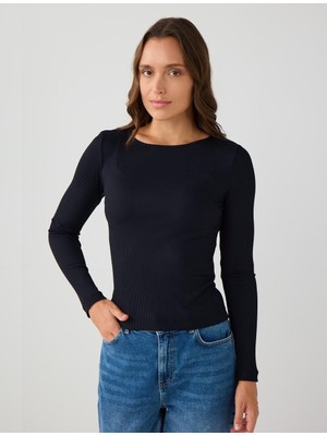 Jimmy Key Siyah Dar Kesim Uzun Kollu Kayık Yaka Örme Bluz