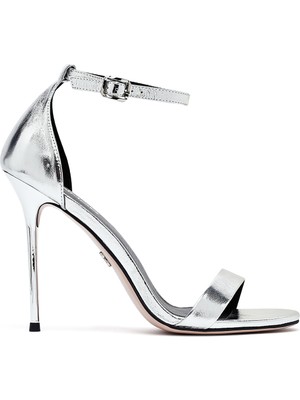 Derimod Kadın Gümüş Bilekten Tokalı Yüksek Ince Topuklu Metalik Deri Sandalet 25SFD494532