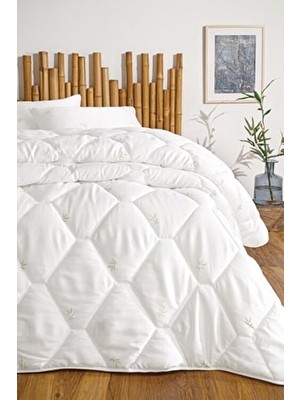 Yataş Nuevo Bambu Çift Kişilik Yorgan 300 Gr/m2 - Beyaz