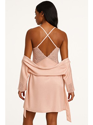 Cherry Queen Premium Jakarlı Pudra Pembe Dantelli Sabahlık & Gecelik Takımı – Özel Kutulu