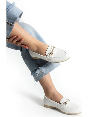 Hepici Beyaz Tokalı Günlük Babet Hafif Rahat Ayakkabı