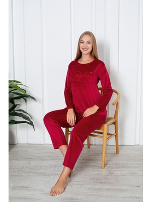 Asel Kadın Kırmızı Renk Likralı Kadife Pijama Takımı