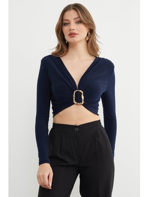 FullaModa Drapeli Tokalı Omuz Vatkalı Crop Bluz