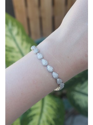 Vip Seri Pirinç Zirkon Taşlı Gümüş Renk Damla Model Bileklik EB-53-VICE/(1395) 2778