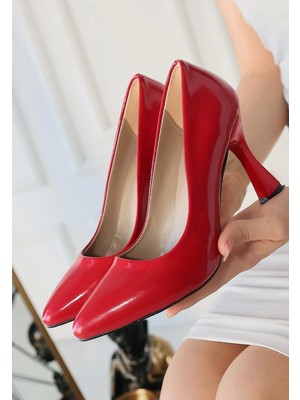 SHC4200 Ulba Kırmızı Rugan Stiletto Ayakkabı