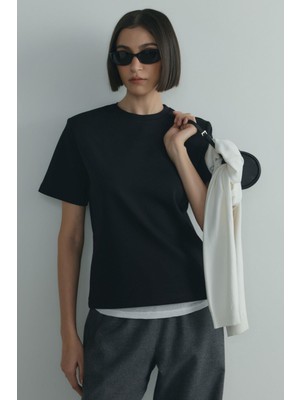 Suud Collection Siyah Nolan Vatkalı Tişört