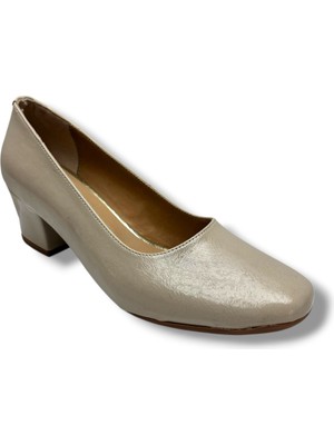 Nur Rose 8600-26 Kırışık Rugan Deri Kalın Topuk Kadın Ayakkabı