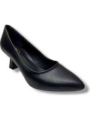 C-Shoes 349-26 Cilt Deri Orta Boy Topuklu Kadın Stiletto
