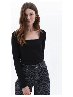 Nihanello Butik Kareyaka Buzzy  Kumaş Body