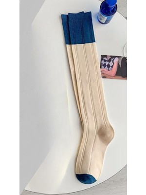 TrendyChic Mavi Detaylı Beyaz Dizaltı Çorap