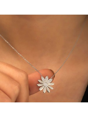 Erseyy ​925 Ayar Gümüş Çiçek Kadın Gümüş Kolye