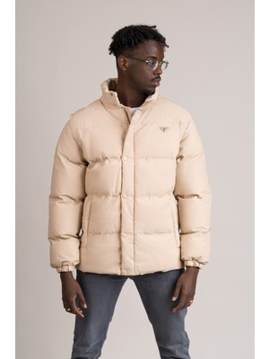 Akçaylar Slimfit Dik Yaka Elyaf Dolgulu Çıkma Kol Şişme Mont