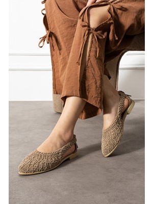 FootFrenzy Kadın Dantel Detaylı Arkası Açık Rahat Örgü Nakışlı Hasır Babet