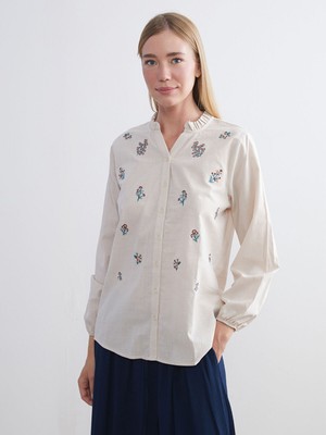 Lc Waikiki Yeni Sezon Fırfırlı Kaçık Yaka Çiçekli Kadın Gömlek