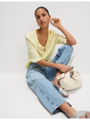 Marks & Spencer V Yaka Volan Detaylı Bluz