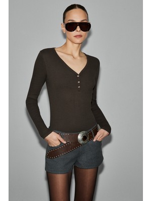 Grimelange Kalanı Kadın Uzun Kollu V Yaka Patlı Düğmeli Acı Kahve Bluz
