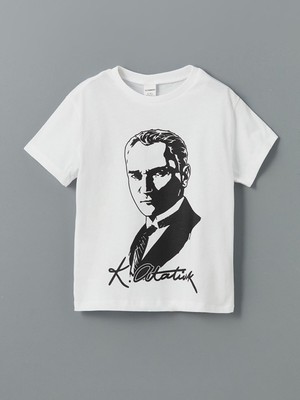 Lc Waikiki Yeni Sezon Bisiklet Yaka Atatürk Baskılı Erkek Çocuk Tişört