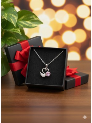 Gözde Aksesuarım Hediye Kutusunda Kalpli Kuğu Kolye Çelik