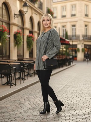 ViolettaXL Kadın Büyük Beden Yakası Kopça Detay Jakarlı Abiye Hırka